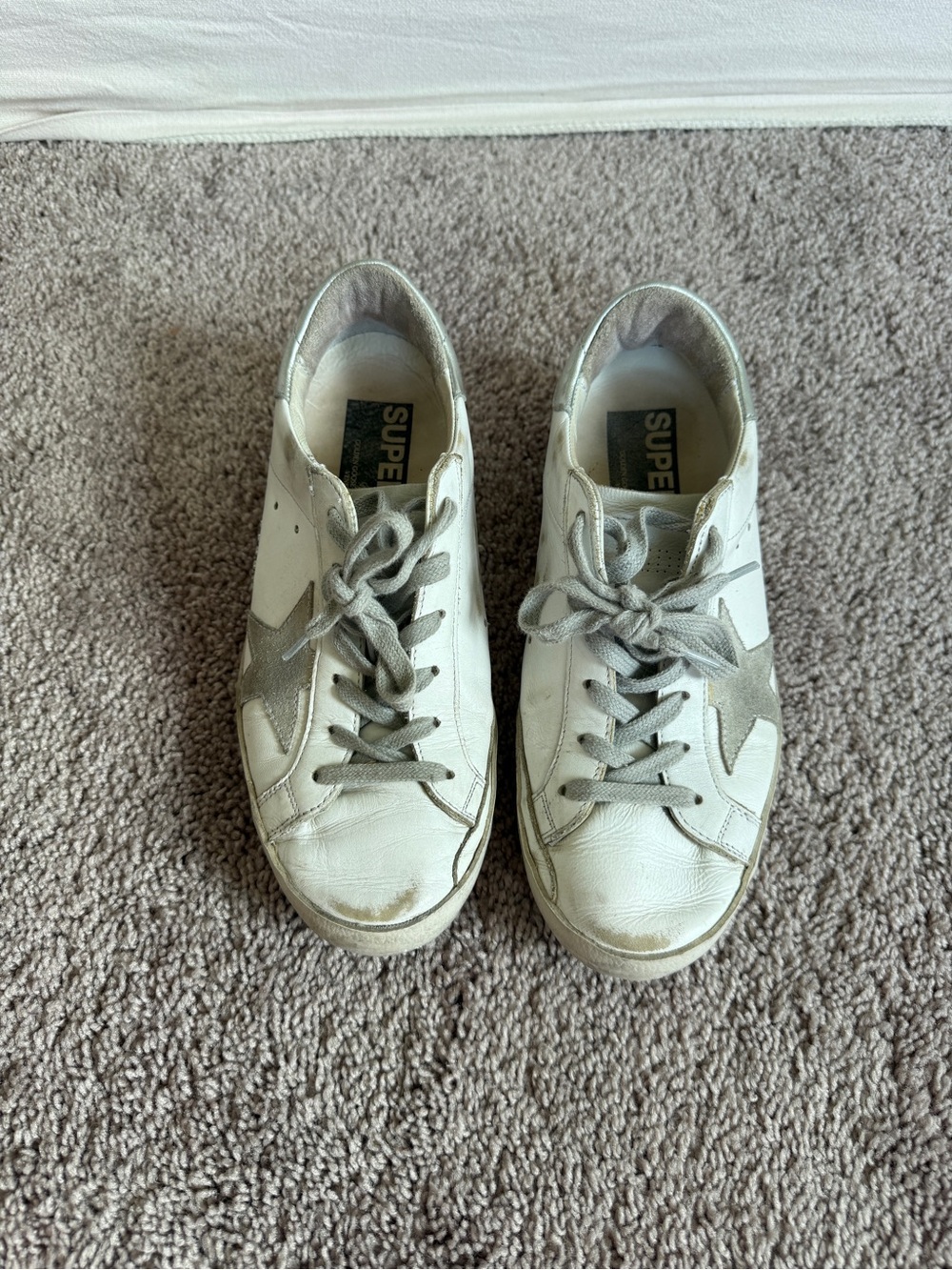 Golden Goose superstar distressed White Leather Sneakers with Gray Star - Picture 2 of 14
